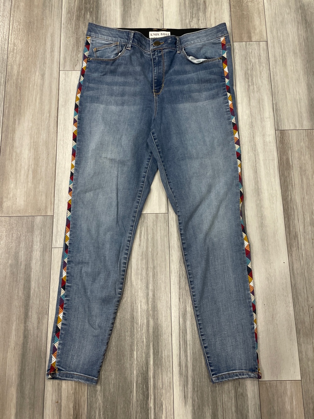 Knox Rose Boho Embroidered Jeans Size 14 Blue Straight Leg Festival